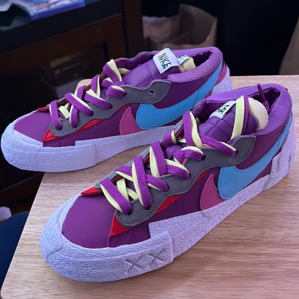 Nike Kaws & Sacai Blazer Low “ purple dusk”
